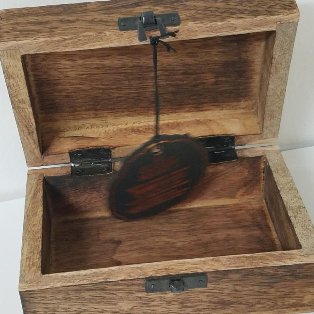 GLOBAL MARKET WOODEN BOX